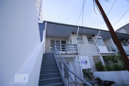 Casa para alugar com 65m², 1 quarto e sem vagaFachada