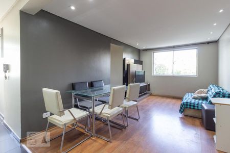 Apartamento à venda com 52m², 2 quartos e 1 vaga Apartamento à venda com 52m², 2 quartos e 1 vagaSala