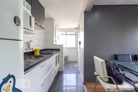 Apartamento à venda com 52m², 2 quartos e 1 vaga Apartamento à venda com 52m², 2 quartos e 1 vagaCozinha