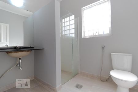 Casa para alugar com 128m², 2 quartos e sem vagaBanheiro
