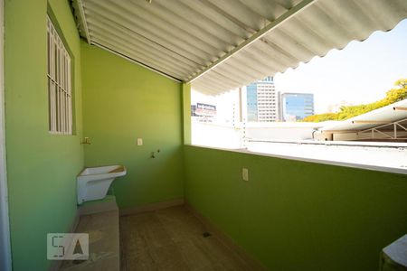 Casa para alugar com 128m², 2 quartos e sem vagaÁrea de Serviço