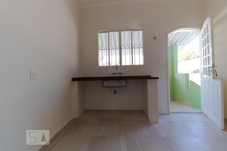 Casa para alugar com 128m², 2 quartos e sem vagaCozinha