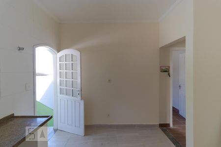 Casa para alugar com 128m², 2 quartos e sem vagaCozinha