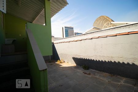 Casa para alugar com 128m², 2 quartos e sem vagaQuintal