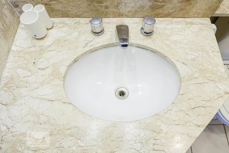 Apartamento à venda com 27m², 1 quarto e 1 vagaPia