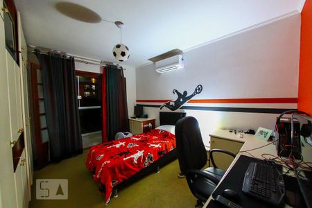 Casa à venda com 239m², 3 quartos e 3 vagasSuite 3