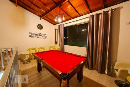 Casa à venda com 239m², 3 quartos e 3 vagasSalao de Jogos 