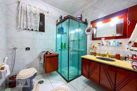 Casa à venda com 239m², 3 quartos e 3 vagasBanheiro da Suite 1