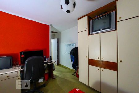 Casa à venda com 239m², 3 quartos e 3 vagasSuite 3