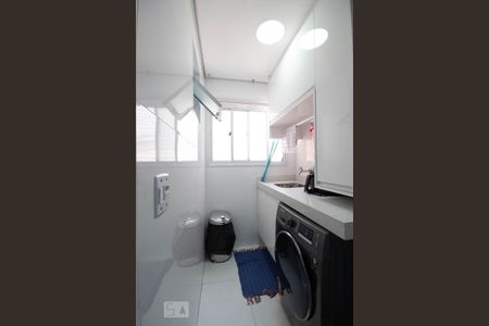 Área de Serviço de apartamento à venda com 2 quartos, 68m² em Santo Antônio, Osasco