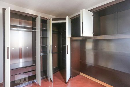 Apartamento à venda com 47m², 2 quartos e 1 vagaQuarto 1 Armario