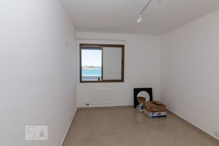 Apartamento à venda com 260m², 3 quartos e 3 vagas Apartamento à venda com 260m², 3 quartos e 3 vagasQuarto 1