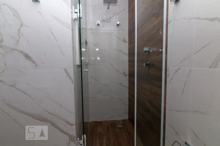 Apartamento à venda com 260m², 3 quartos e 3 vagas Apartamento à venda com 260m², 3 quartos e 3 vagasSuíte 2