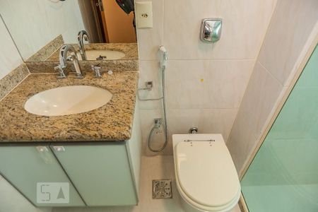 Apartamento à venda com 86m², 3 quartos e 1 vagaBanheiro Social