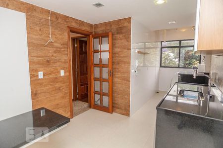 Apartamento à venda com 86m², 3 quartos e 1 vagaCozinha e Área de Serviço