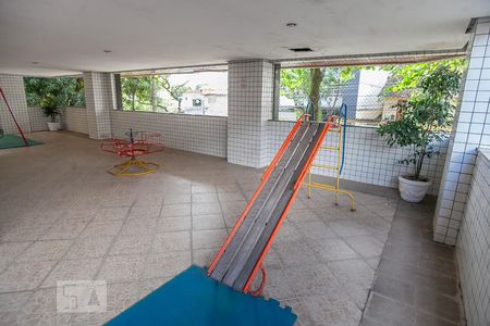 Apartamento à venda com 86m², 3 quartos e 1 vagaÁrea Comum - Playground