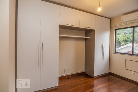 Apartamento à venda com 86m², 3 quartos e 1 vagaSuíte