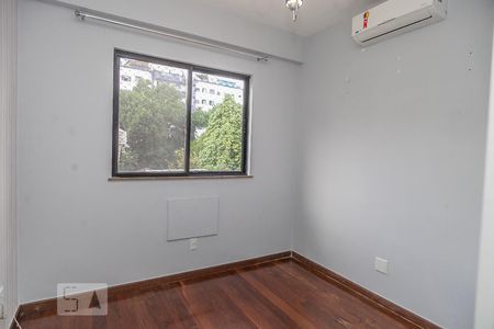 Quarto 1 de apartamento à venda com 3 quartos, 86m² em Freguesia de Jacarepaguá, Rio de Janeiro
