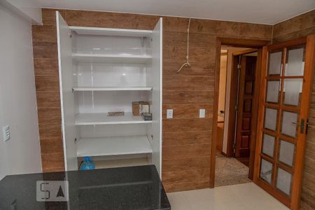 Apartamento à venda com 86m², 3 quartos e 1 vagaCozinha e Área de Serviço