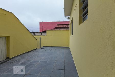 Casa para alugar com 60m², 1 quarto e sem vaga Casa para alugar com 60m², 1 quarto e sem vagaQuintal