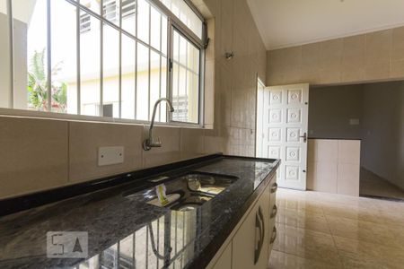 Casa para alugar com 60m², 1 quarto e sem vaga Casa para alugar com 60m², 1 quarto e sem vagaCozinha