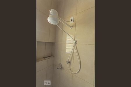 Casa para alugar com 60m², 1 quarto e sem vaga Casa para alugar com 60m², 1 quarto e sem vagaBanheiro