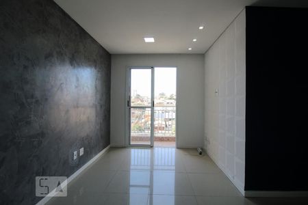 Sala de apartamento para alugar com 2 quartos, 50m² em Parque Erasmo Assunção, Santo André
