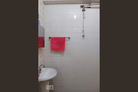 Casa à venda com 435m², 5 quartos e 4 vagasBanheiro