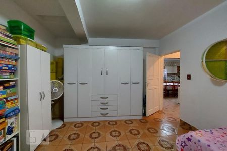 Casa à venda com 435m², 5 quartos e 4 vagasQuarto