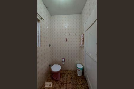 Casa à venda com 435m², 5 quartos e 4 vagasBanheiro