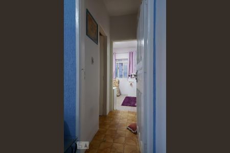 Casa à venda com 435m², 5 quartos e 4 vagasCorredor