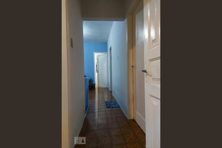 Casa à venda com 435m², 5 quartos e 4 vagasCorredor