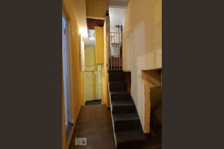 Casa à venda com 435m², 5 quartos e 4 vagasCorredor