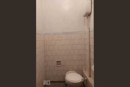 Casa à venda com 435m², 5 quartos e 4 vagasBanheiro