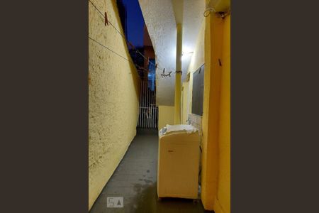 Casa à venda com 435m², 5 quartos e 4 vagasCorredor