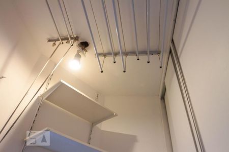 Apartamento para alugar com 80m², 3 quartos e sem vagaQuarto de Serviço