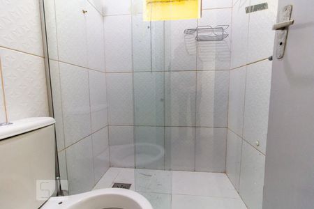 Banheiro de casa para alugar com 1 quarto, 65m² em Renascença, Belo Horizonte