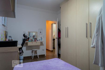 Casa à venda com 216m², 3 quartos e 2 vagasQuarto 1