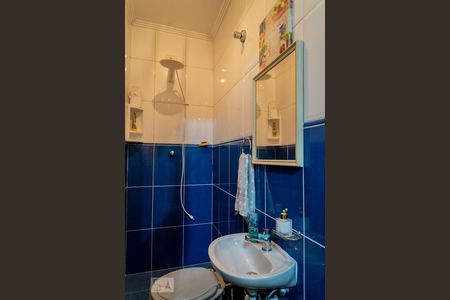 Casa à venda com 216m², 3 quartos e 2 vagasVaranda Gourmet - Banheiro