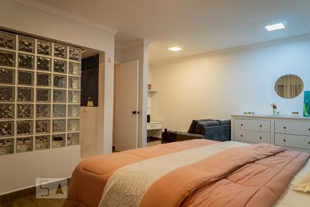 Casa à venda com 216m², 3 quartos e 2 vagasSuite