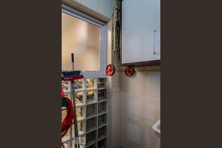 Casa à venda com 216m², 3 quartos e 2 vagasLavanderia