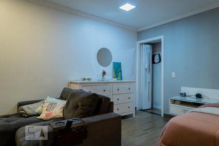 Casa à venda com 216m², 3 quartos e 2 vagasSuite