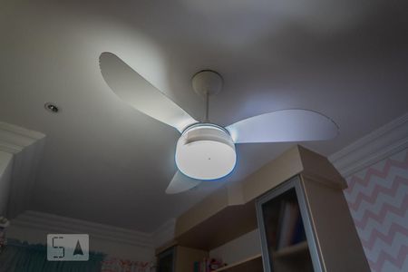 Casa à venda com 216m², 3 quartos e 2 vagasQuarto 1