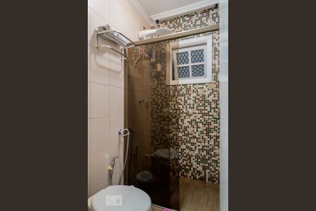 Casa à venda com 216m², 3 quartos e 2 vagasBanheiro