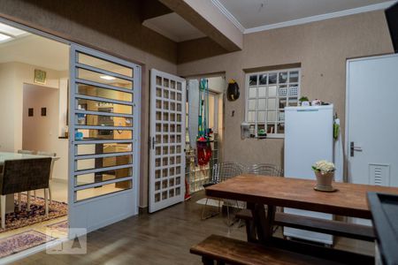 Casa à venda com 216m², 3 quartos e 2 vagasVaranda Gourmet