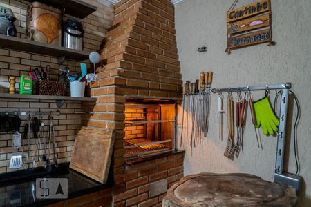 Casa à venda com 216m², 3 quartos e 2 vagasVaranda Gourmet