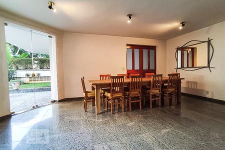 Apartamento à venda com 208m², 4 quartos e 3 vagasSalão de Festas