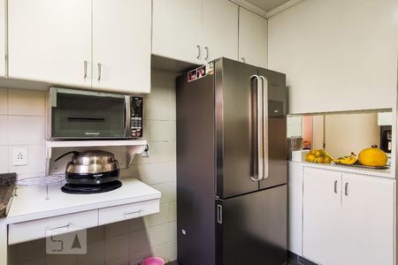 Apartamento à venda com 208m², 4 quartos e 3 vagasCozinha