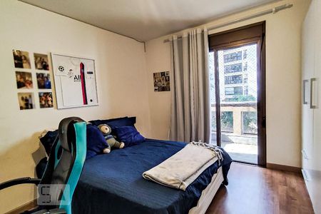 Apartamento à venda com 208m², 4 quartos e 3 vagasQuarto 1