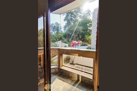 Apartamento à venda com 208m², 4 quartos e 3 vagasSacada da Suíte 1